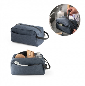 REPURPOSE BAG. Necessaire em polister reciclado 600D