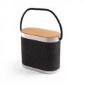 GUETTA. Coluna de som porttil de 5W com carregador wireless super rpido 15W e 2h de autonomia em bambu e PET reciclado (100% rPET)
