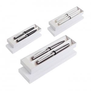 CONJUNTO DE ESFEROGR�FICA E ROLLER EM METAL, ESTOJO DE