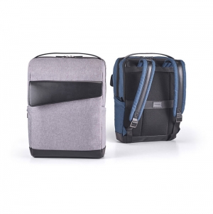 MOTION BACKPACK. Mochila em 600D e polipele