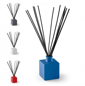 YEUN. Difusor em sticks em frasco de vidro