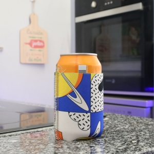 CAPA ISOLADORA PARA LATAS, NEOPRENE, IMP TOTAL QUADRICROMIA
