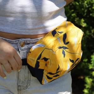 BOLSA DE CINTURA EM RPET PERSONALIZVEL
